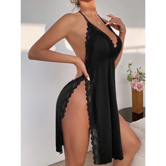 Elegant Women's Black Lace Slit Dress - Deep V-Neck with Lace Trim Size - M - Picture 3 of 4